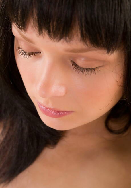 Rylsky Art invite you to explore xxx pics with Mia showing beautiful body